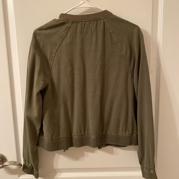 Army green jacket - Picture 2 of 3